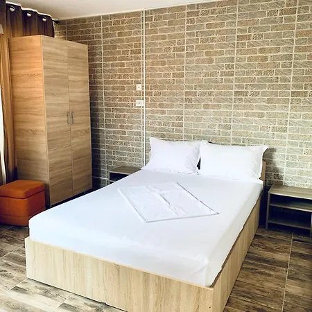 Sunny Guest house Costinesti